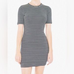 Papaya Nautical navy white striped stretch dress Women’s Size Large slimming